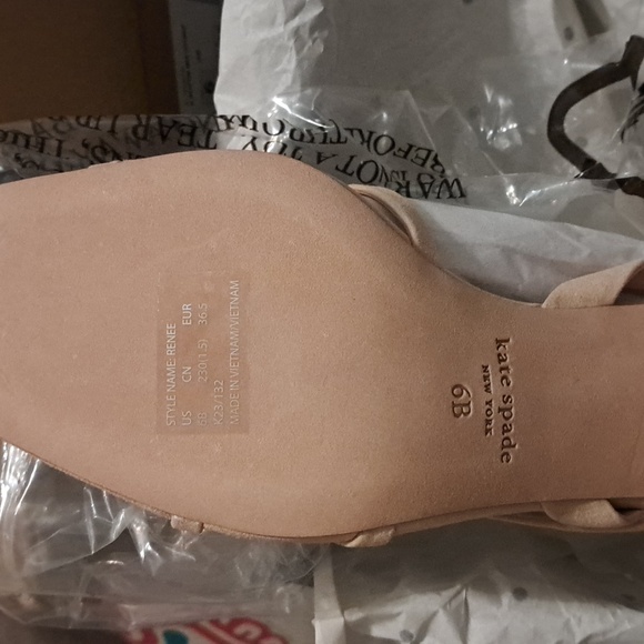 NWT KATE SPADE SANDALS - Picture 9 of 11